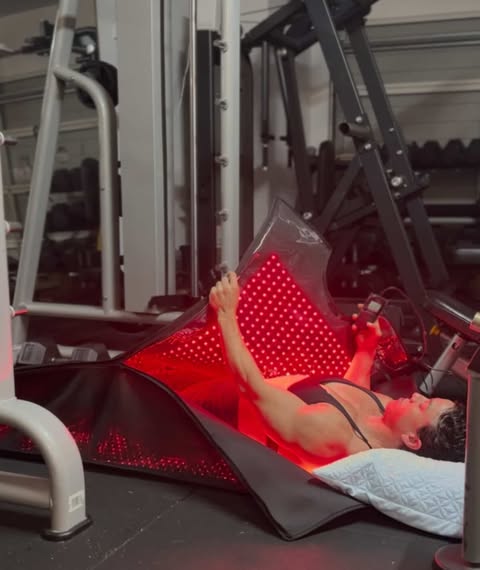 GlowPod – Full Body Red Light Therapy Pod - REDVELLA